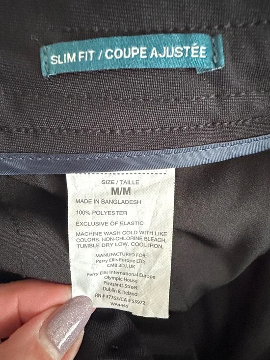 Perry Ellis Women's Black Dressy Joggers - Picture 12 of 12